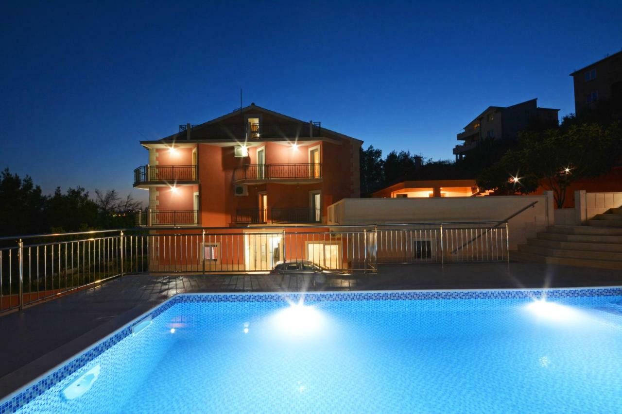 Apartman Lucic Daire Split Dış mekan fotoğraf