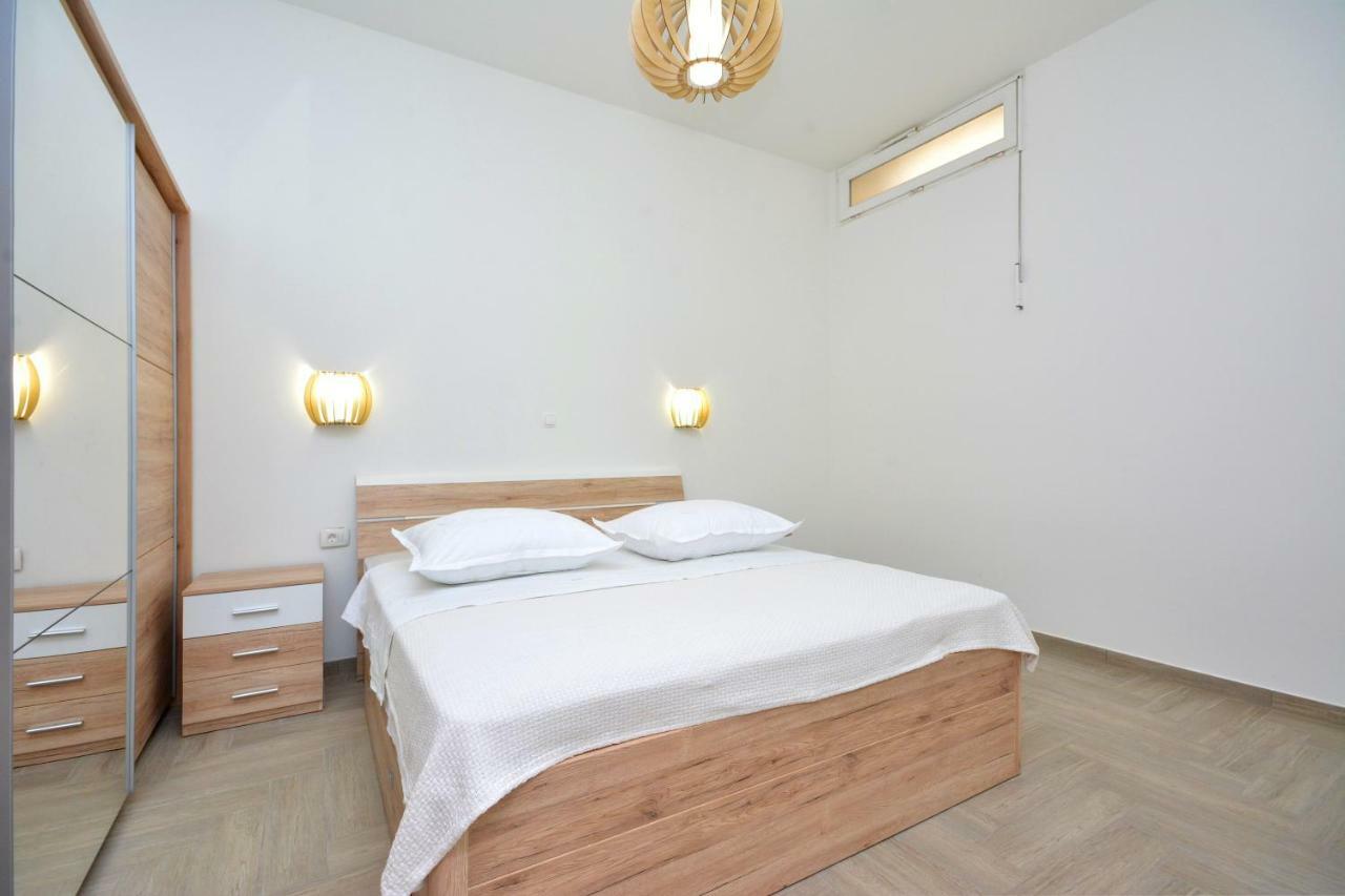 Apartman Lucic Daire Split Dış mekan fotoğraf