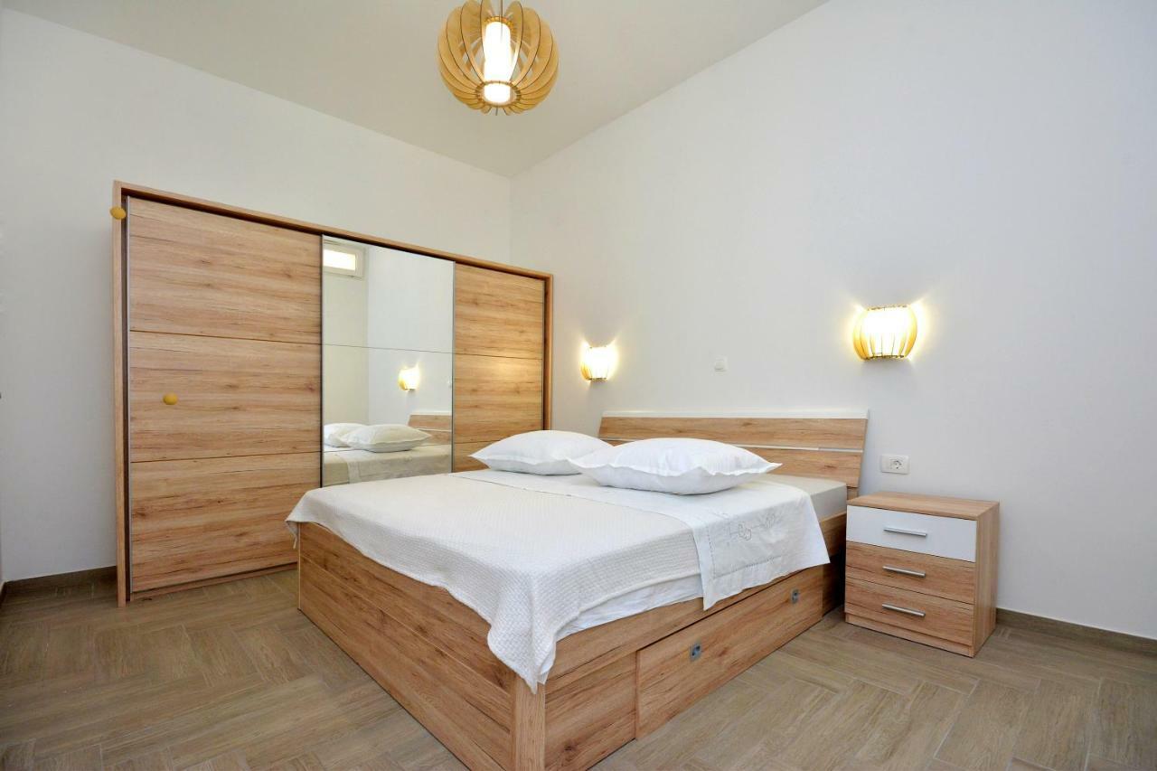 Apartman Lucic Daire Split Dış mekan fotoğraf