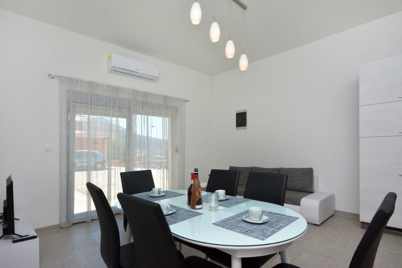 Apartman Lucic Daire Split Dış mekan fotoğraf